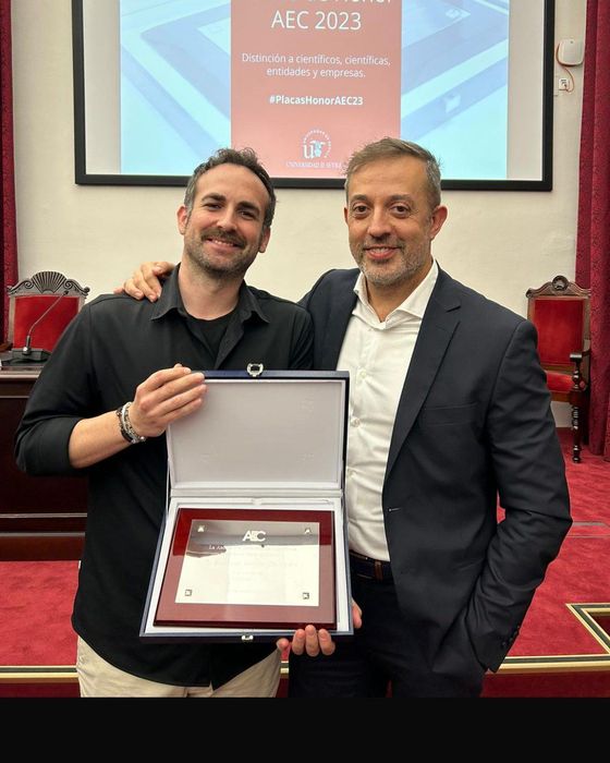 Santi García Cremades recibe la Placa de Honor de la Asociación Española de Científicos