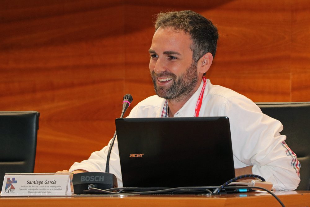 Santi García Cremades interviene en una mesa del XXI Encuentro de Rectores del Grupo Tordesillas, dedicado a la ciencia abierta